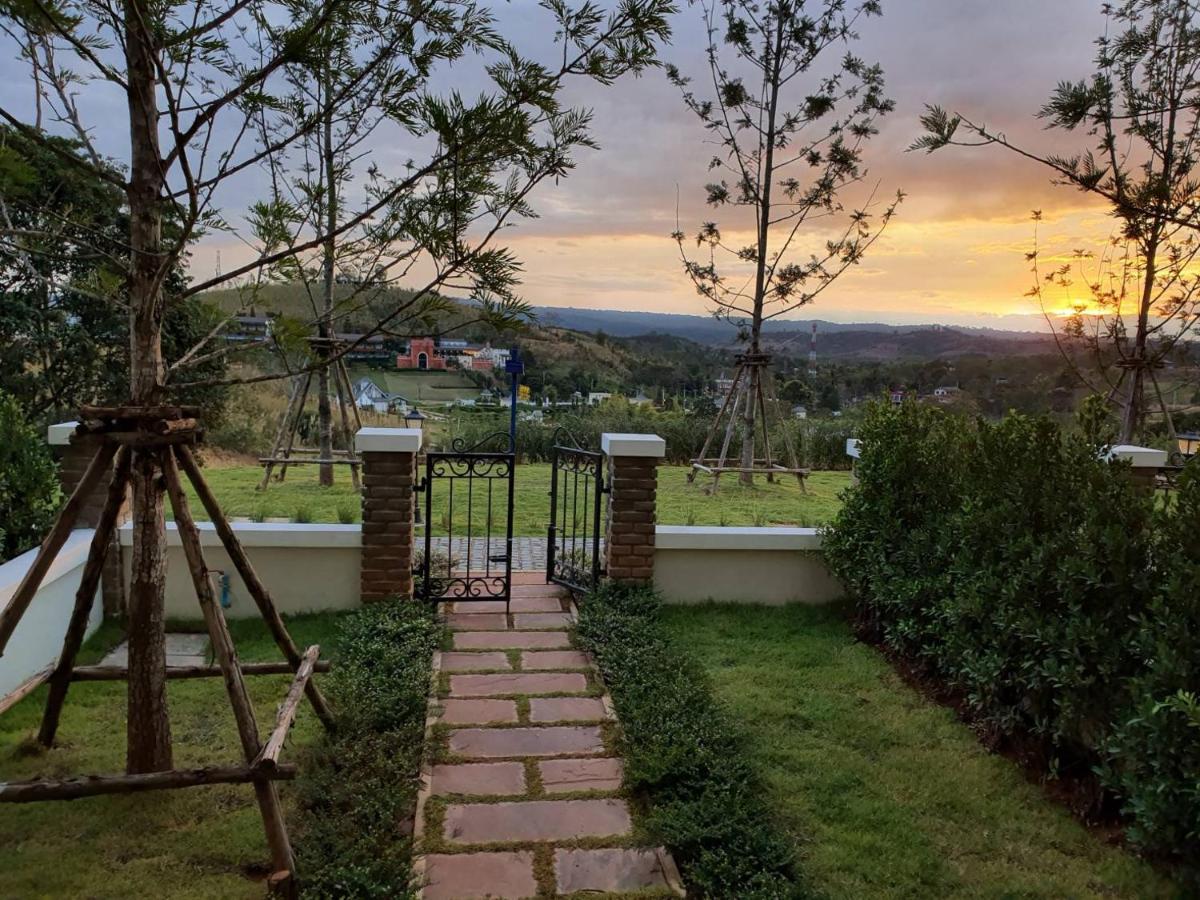 The Castell Condo By Nutthiwan Room 912 And 921 Khao Kho Luaran gambar